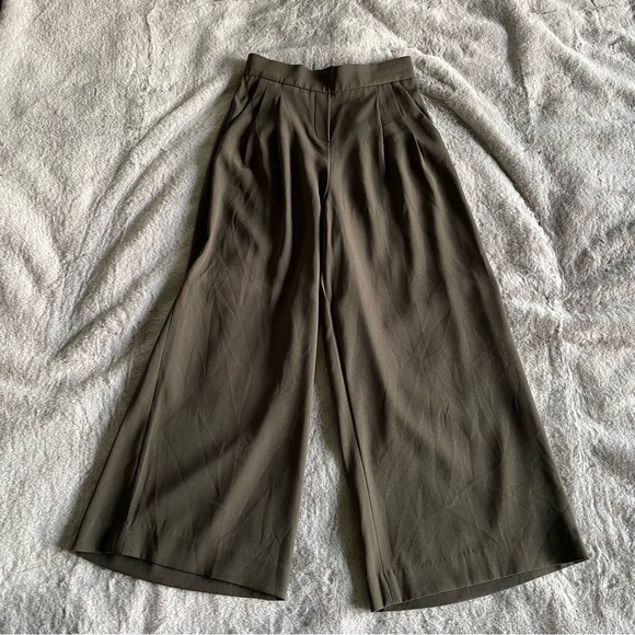 Babaton - Clifford Pant (Tuscan Olive) - Picture 4 of 11